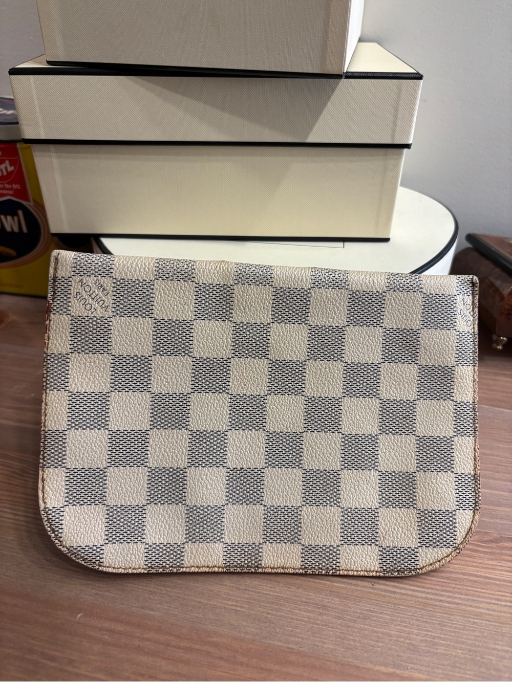 Louis Vuitton Damier Canvas Women's Wallet in Cream and Gray with Silver Zipper